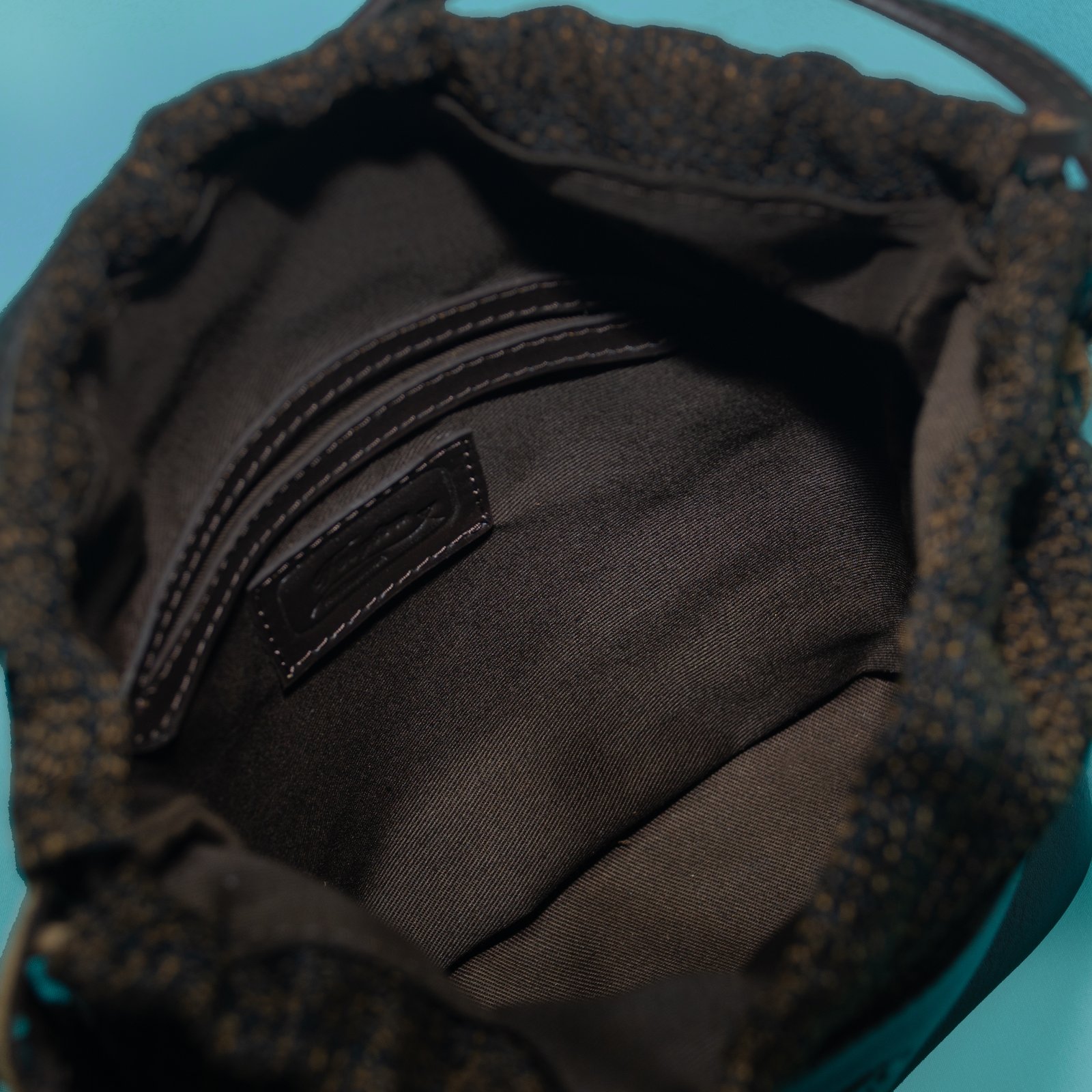 ZABRIENNE Bucket Bag (with drawstring) - Image 3