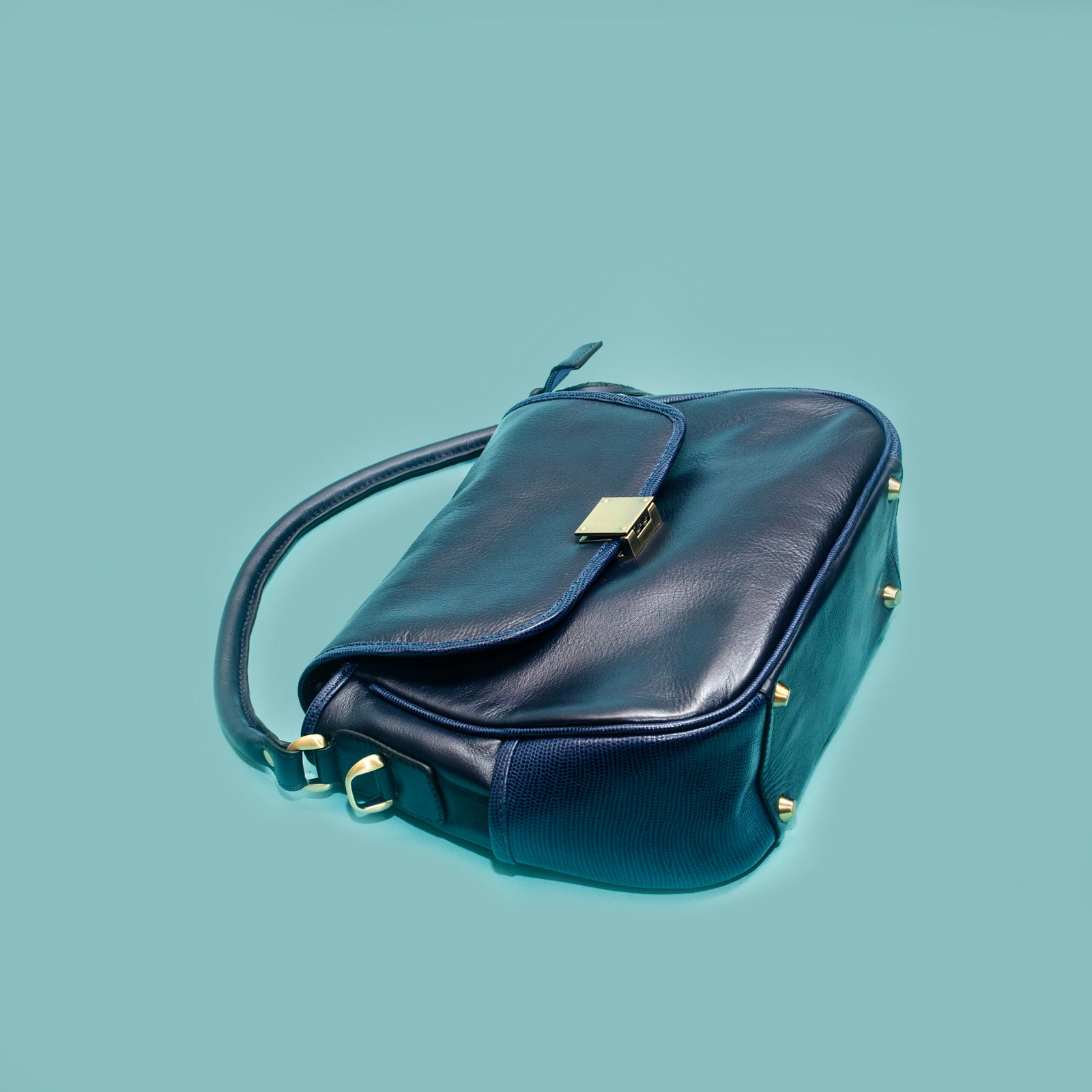 Limited Edition Fery Bag - Image 3