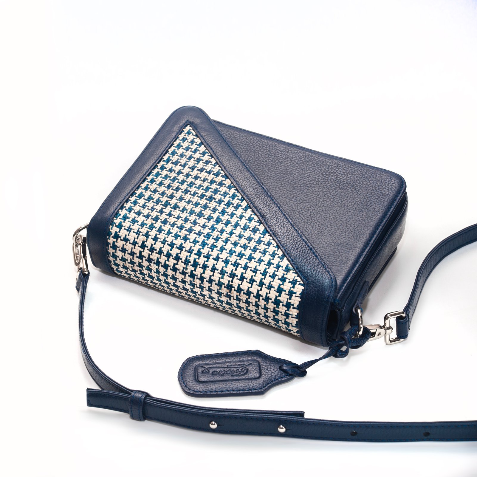 new collection-clutch ni maria
